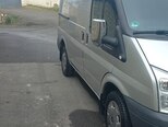 Ford Transit-5