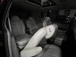 Kia Carnival-8