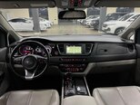 Kia Carnival-9