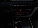 Kia Carnival-15