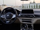 BMW 750-7