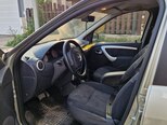 Renault Logan-13