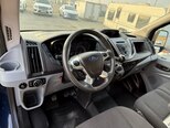 Ford Transit-10