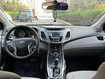 Hyundai Elantra-3