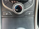 Hyundai Elantra-8