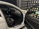 BMW 530e-10