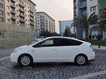 Toyota Prius-7