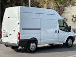 Ford Transit-5