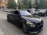 Mercedes E 220-2