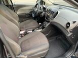Chevrolet Aveo-10