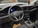 Volkswagen Taos-10
