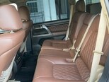 Toyota Land Cruiser-8