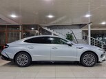 Hyundai Sonata-8
