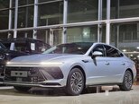 Hyundai Sonata-5