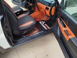 Mitsubishi Pajero io-7