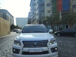 Lexus LX 570-1