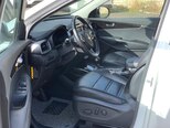 Kia Sorento-8
