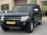 Mitsubishi Pajero-6