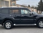 Mitsubishi Pajero-10