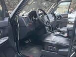 Mitsubishi Pajero-14
