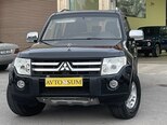 Mitsubishi Pajero-1