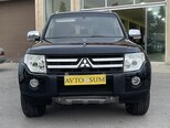 Mitsubishi Pajero-7