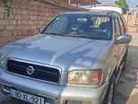Nissan Pathfinder-8