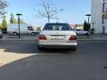 Mercedes 200 E-2