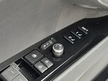 Toyota Camry-17