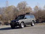 Toyota Land Cruiser-6