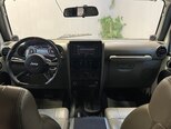Jeep Wrangler-16