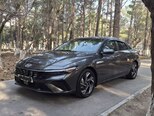 Hyundai Elantra-13