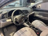 Hyundai Elantra-18