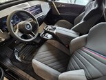BMW iX-12