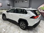 Toyota RAV4-9