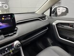 Toyota RAV4-32