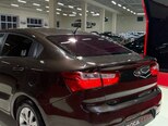 Kia Rio-12