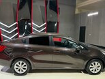 Kia Rio-7