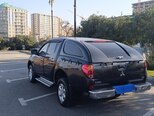 Mitsubishi L200-12