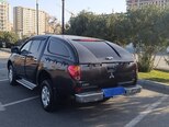 Mitsubishi L200-11