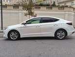 Hyundai Elantra-6
