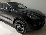 Porsche Cayenne-2