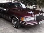 Lincoln Town Car-1