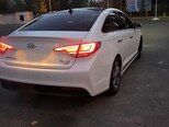 Hyundai Sonata-19