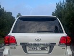 Toyota Land Cruiser-8
