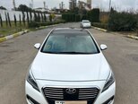 Hyundai Sonata-1
