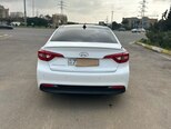 Hyundai Sonata-9