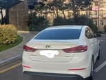 Hyundai Avante-5