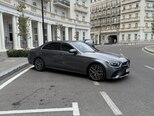 Mercedes E 220 d-2