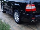 Toyota Land Cruiser-7